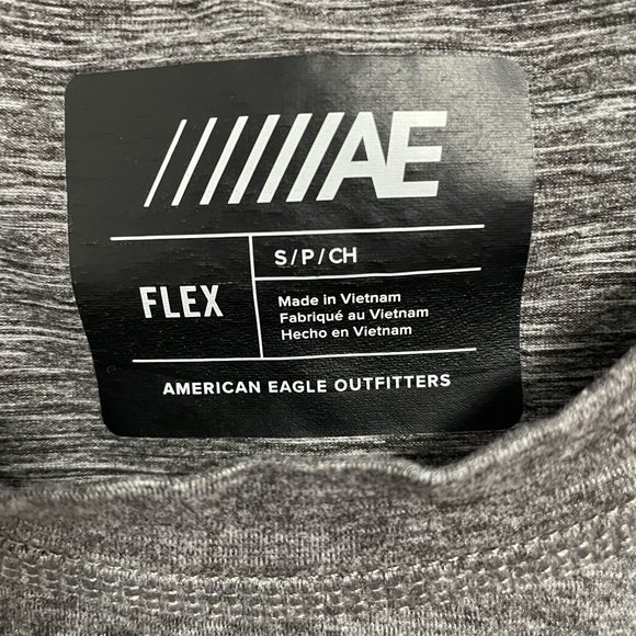 American Eagle Performance Tee. Grey. Size small.EUC - Picture 2 of 3